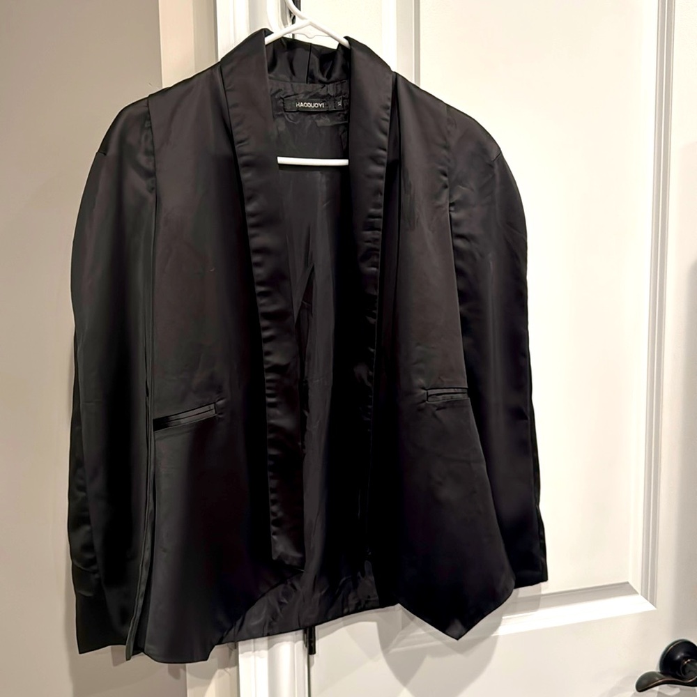 Sateen blazer cape. Size XL.